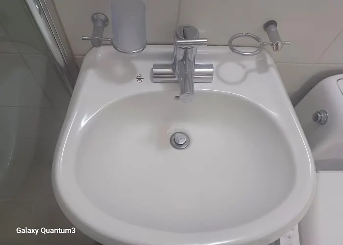 Hongdae Guesthouse2 1min From Hongik Uni Station Exit #1 Apartment